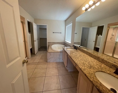 3412 Derby Court - Photo Thumbnail 18