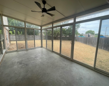 3412 Derby Court - Photo Thumbnail 29