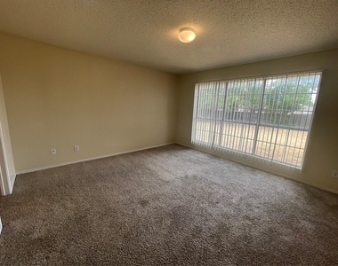 3412 Derby Court - Photo Thumbnail 15