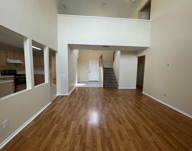 3412 Derby Court - Photo Thumbnail 6