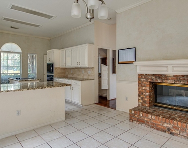 18532 Bay Pines Lane - Photo Thumbnail 20