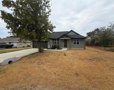 6111 Collins Court - Photo Thumbnail 1