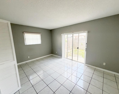320 Sw 1st Street - Photo Thumbnail 14