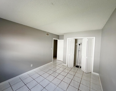 320 Sw 1st Street - Photo Thumbnail 10