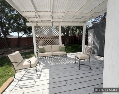 2909 Windhaven Drive - Photo Thumbnail 17