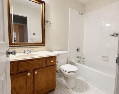 2909 Windhaven Drive - Photo Thumbnail 13