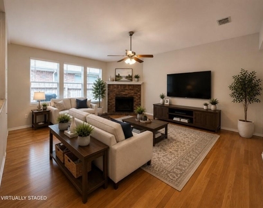 2909 Windhaven Drive - Photo Thumbnail 2