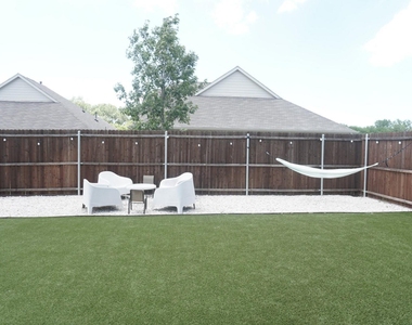 8201 Green Heron Drive - Photo Thumbnail 28