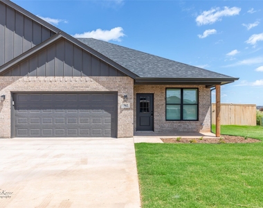 364 Kristie Path - Photo Thumbnail 2