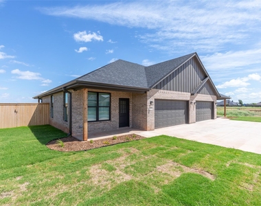364 Kristie Path - Photo Thumbnail 1