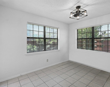 3924 Morman Lane - Photo Thumbnail 11