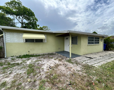 417 Sw 25th Terrace - Photo Thumbnail 26