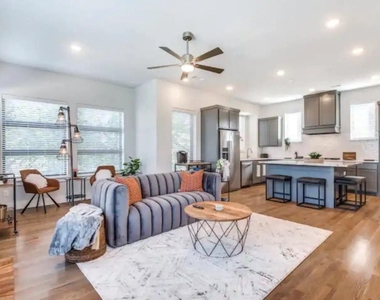 4427 Viburnum - Photo Thumbnail 4