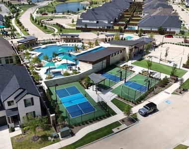 2229 Plumeria Lane - Photo Thumbnail 1
