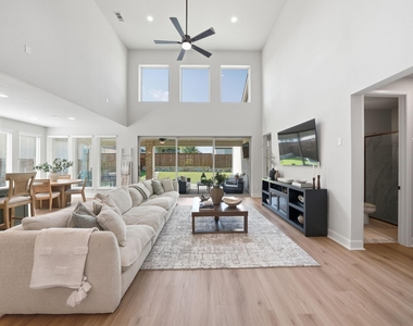 2229 Plumeria Lane - Photo Thumbnail 4