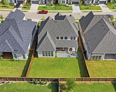 2229 Plumeria Lane - Photo Thumbnail 39