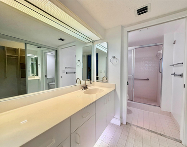 9587 Weldon Circle - Photo Thumbnail 28