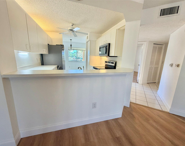 9587 Weldon Circle - Photo Thumbnail 6