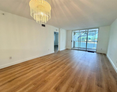 9587 Weldon Circle - Photo Thumbnail 17