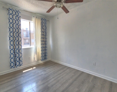 9827 Walnut Street - Photo Thumbnail 7