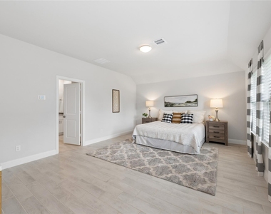 528 Cattle Chute Court - Photo Thumbnail 15