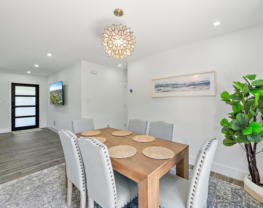 415 Pittsburgh Drive - Photo Thumbnail 19