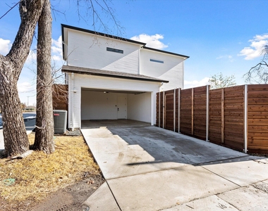 401 Martinique Avenue - Photo Thumbnail 17