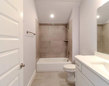 3215 Mattie Grey Lane - Photo Thumbnail 16