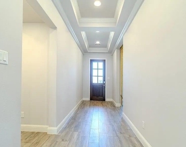 3215 Mattie Grey Lane - Photo Thumbnail 10