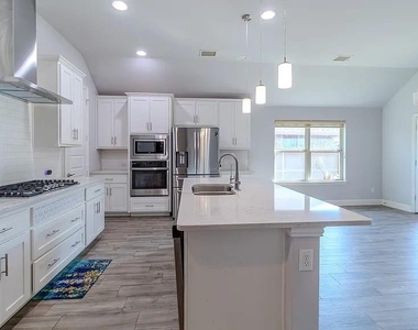 3215 Mattie Grey Lane - Photo Thumbnail 14