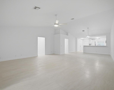 4112 Pine Ridge Lane - Photo Thumbnail 22