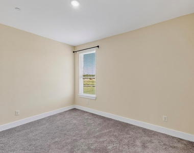 3425 Sanjeev Drive - Photo Thumbnail 20