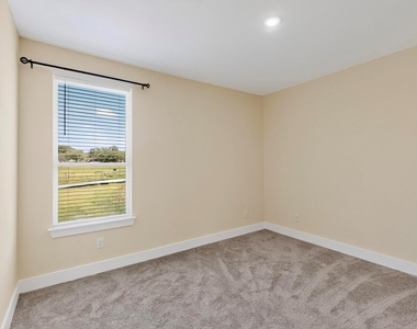 3425 Sanjeev Drive - Photo Thumbnail 23