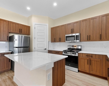 3425 Sanjeev Drive - Photo Thumbnail 9