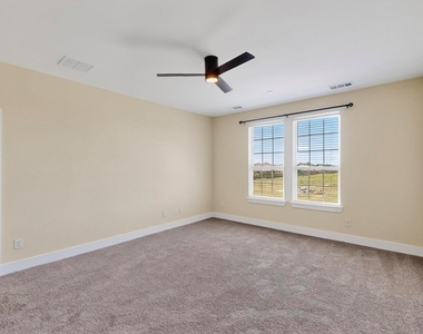 3425 Sanjeev Drive - Photo Thumbnail 16