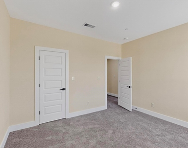 3425 Sanjeev Drive - Photo Thumbnail 21
