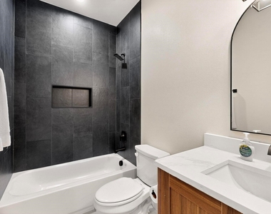 3425 Sanjeev Drive - Photo Thumbnail 25