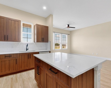 3425 Sanjeev Drive - Photo Thumbnail 10
