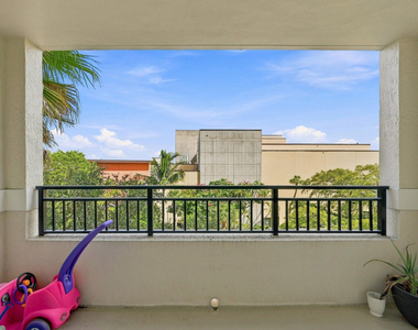 610 W Las Olas Boulevard - Photo Thumbnail 19