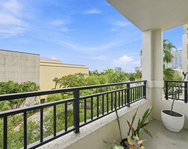 610 W Las Olas Boulevard - Photo Thumbnail 13