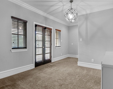 857 N Glasgow Drive - Photo Thumbnail 15