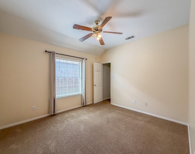 9612 Cliffside Drive - Photo Thumbnail 14