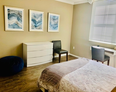 11750 Saint Andrews Place - Photo Thumbnail 13