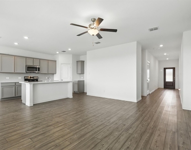 6924 Waterloo Lane - Photo Thumbnail 13