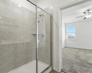 6924 Waterloo Lane - Photo Thumbnail 10