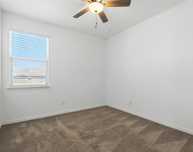 6924 Waterloo Lane - Photo Thumbnail 5