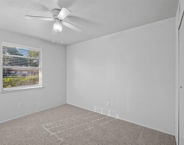 3204 Caribbean Drive - Photo Thumbnail 1