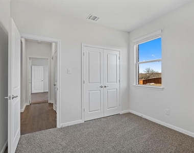 3911 Nature Court - Photo Thumbnail 9