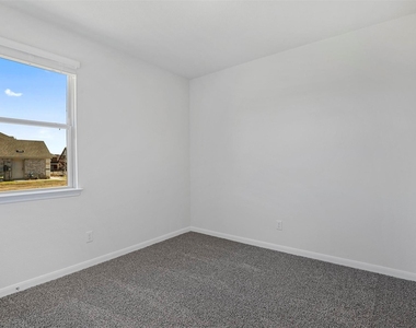3911 Nature Court - Photo Thumbnail 8