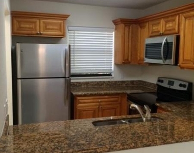 1445 Lake Crystal Drive - Photo Thumbnail 3